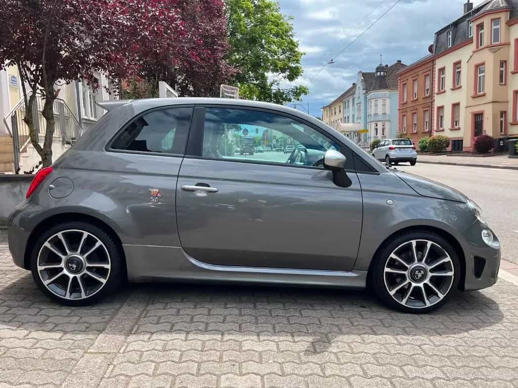 Abarth 595 Turismo , LED, Navi, Leder 10/2021-photo-4