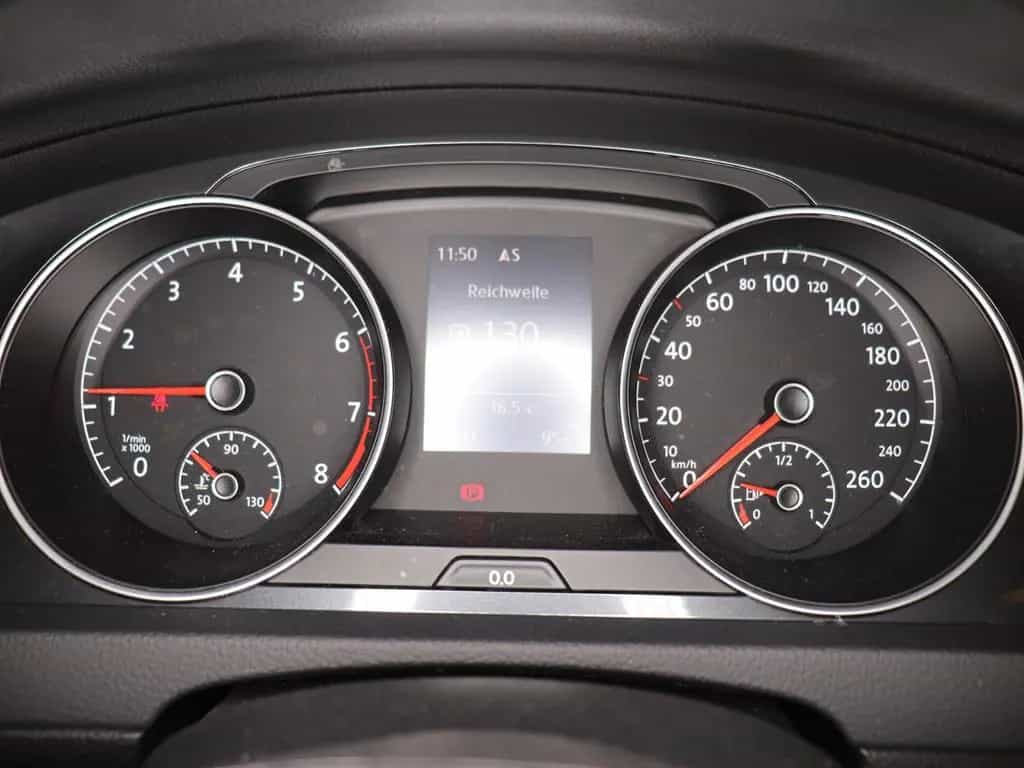 Volkswagen Golf Variant R-Line 1.5TSI 213,-ohne Anzahlung A 11/2017-photo-5