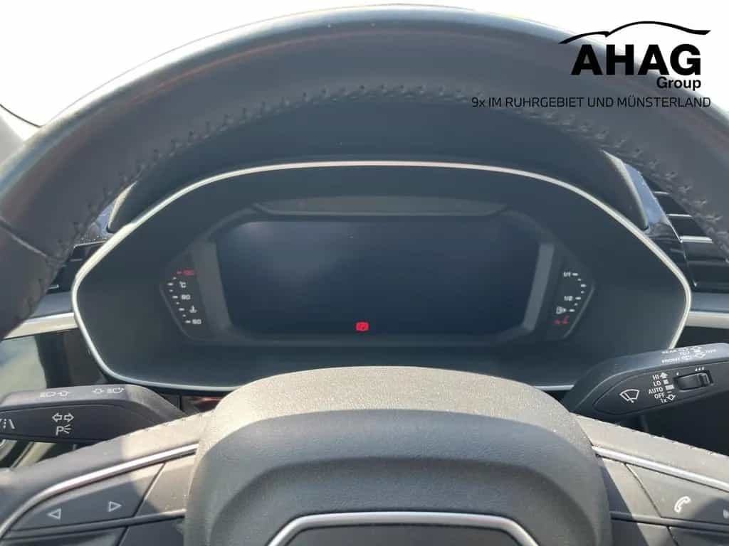 Audi Q3 12/2019-photo-10