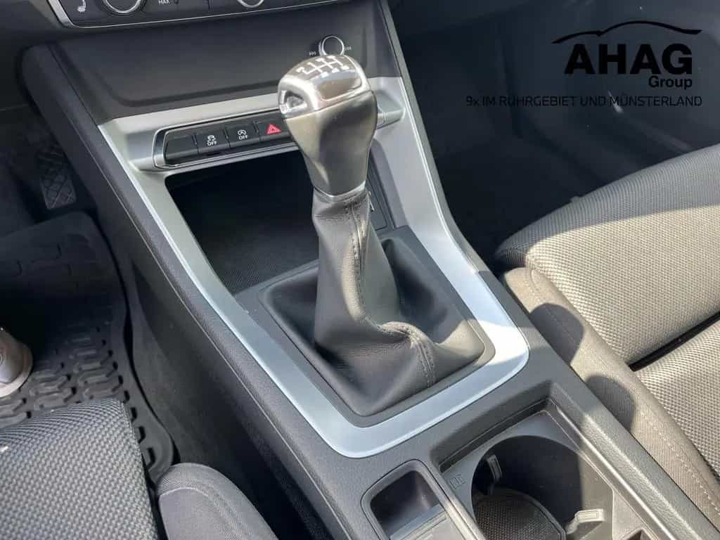 Audi Q3 12/2019-photo-9