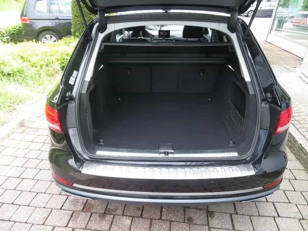 Audi A4 Avant Sport 40TDI S-Tronic 06/2019-photo-8
