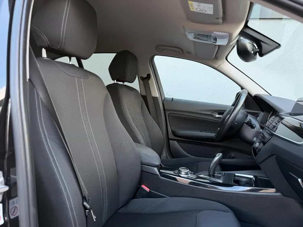 BMW 118 i Advantage*Bluetooth*Scheinwerfer LED* 10/2017-photo-9