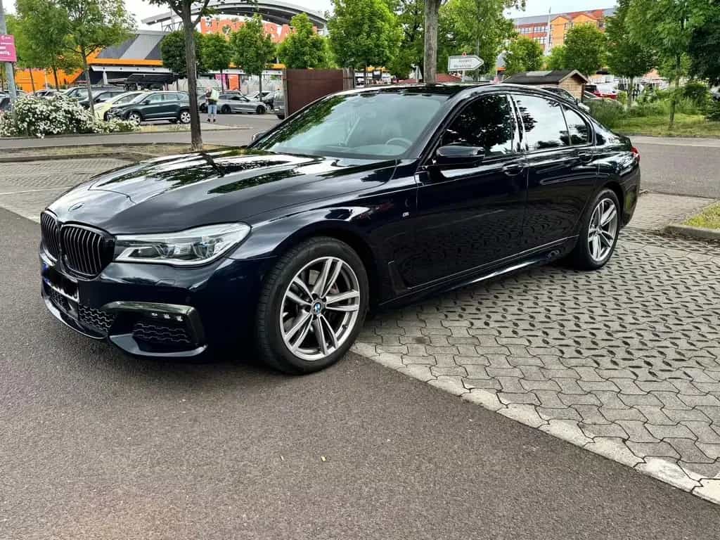 BMW 730 d M Sport ACC HK 360°DisplayKeyMassageSoftclose 03/2019-photo-0