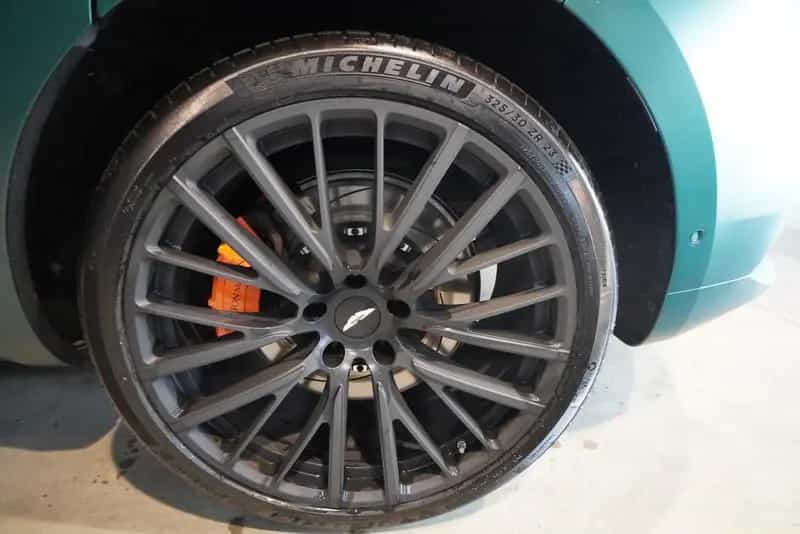 Aston Martin DBX 4.0 V8*U-Frei*BRD**Racing Green**23 Zoll* 09/2022-photo-22