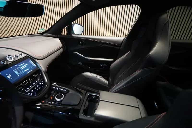Aston Martin DBX 4.0 V8*U-Frei*BRD**Racing Green**23 Zoll* 09/2022-photo-8