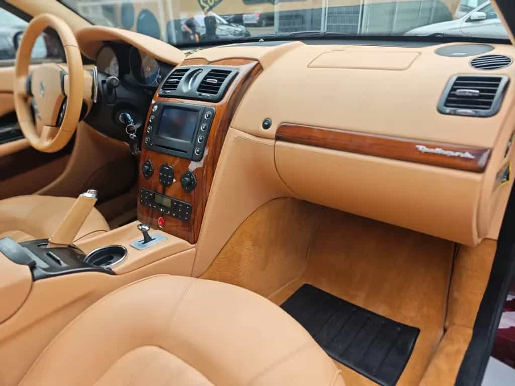 Maserati Quattroporte 4,2 *2.HD*COC*AUT*HISTORIE MASERATI 10/2005-photo-15