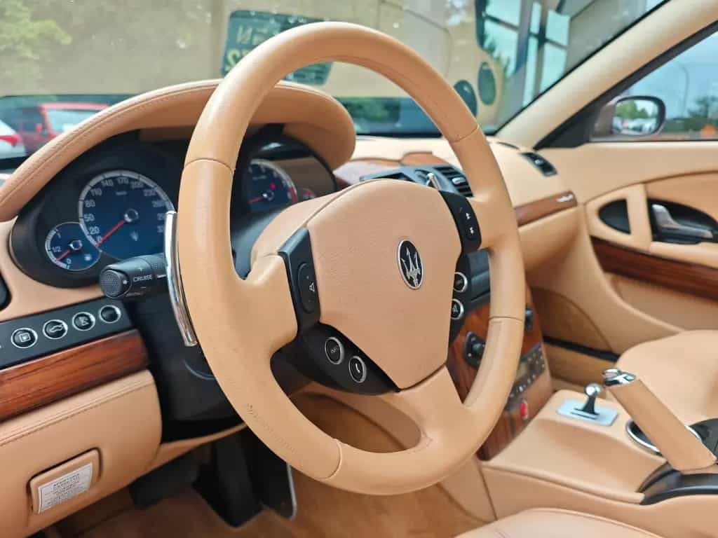 Maserati Quattroporte 4,2 *2.HD*COC*AUT*HISTORIE MASERATI 10/2005-photo-24