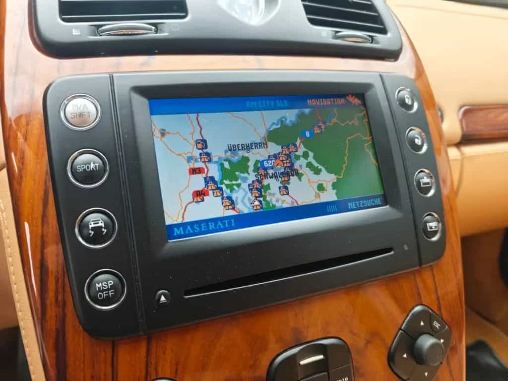 Maserati Quattroporte 4,2 *2.HD*COC*AUT*HISTORIE MASERATI 10/2005-photo-27