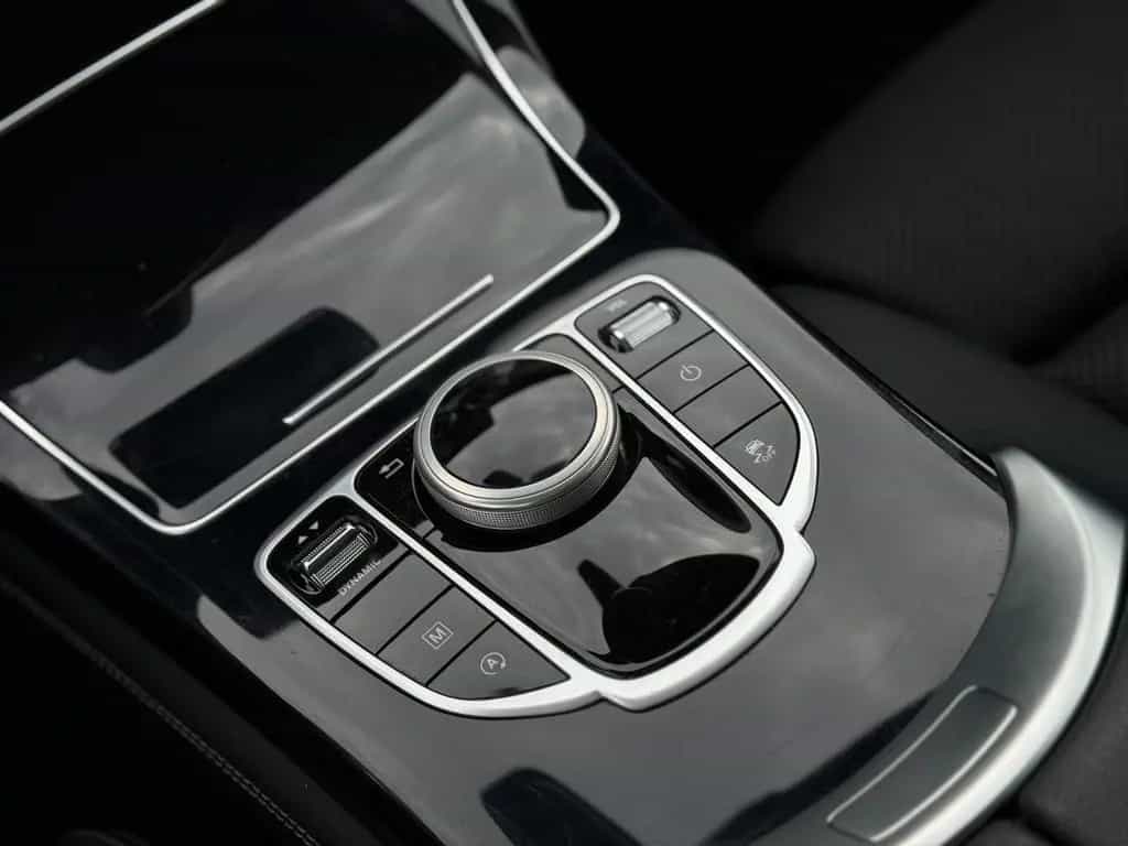 Mercedes-Benz GLC 220 d 4Matic Garantie* 1.Hand* 01/2018-photo-21