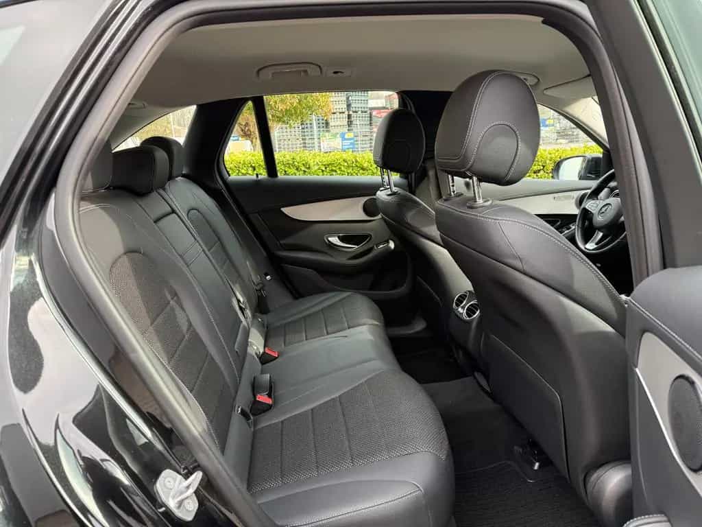 Mercedes-Benz GLC 220 d 4Matic Garantie* 1.Hand* 01/2018-photo-25