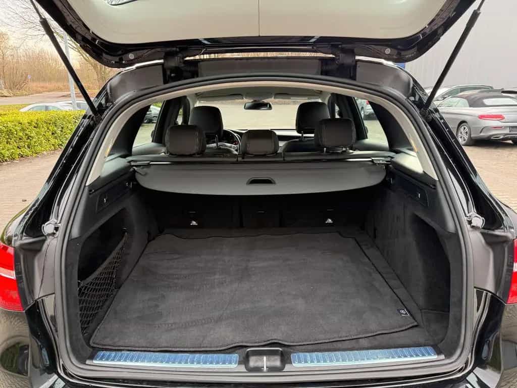 Mercedes-Benz GLC 220 d 4Matic Garantie* 1.Hand* 01/2018-photo-26