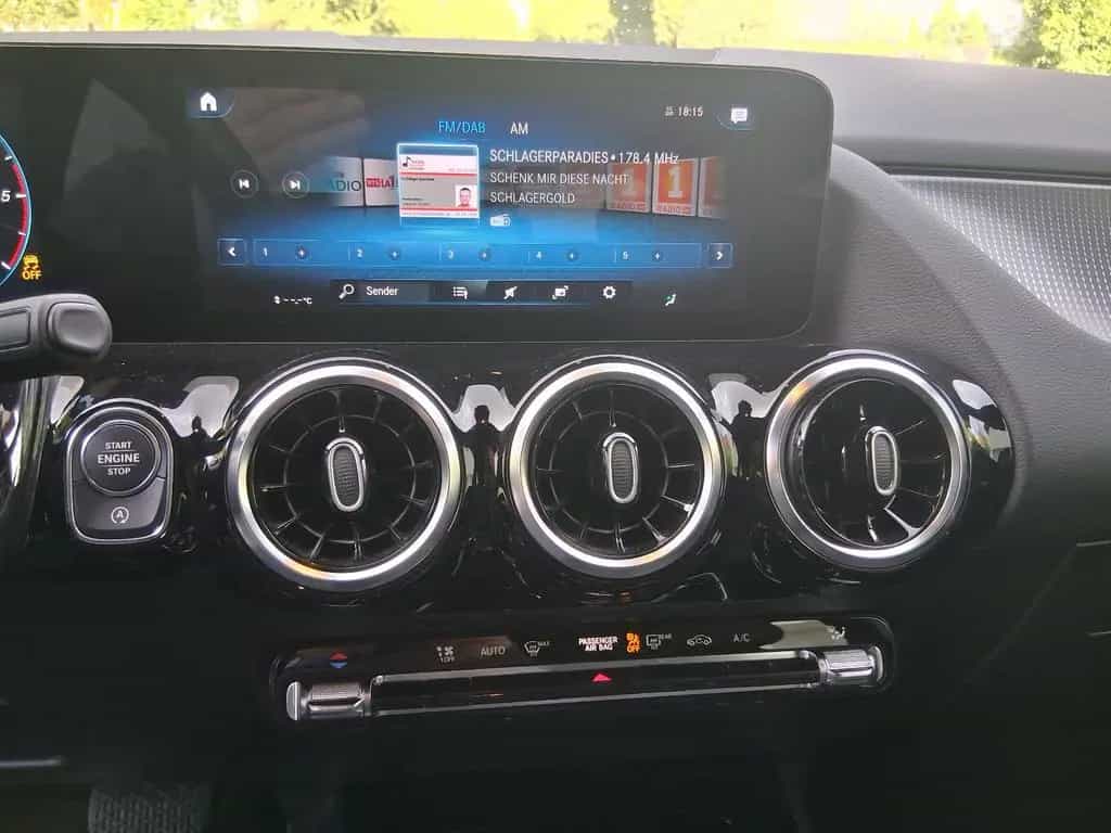 Mercedes-Benz B 200 d URBAN PROGRESSIVE-PAKET DISTRONIC PLUS 10/2020-photo-2