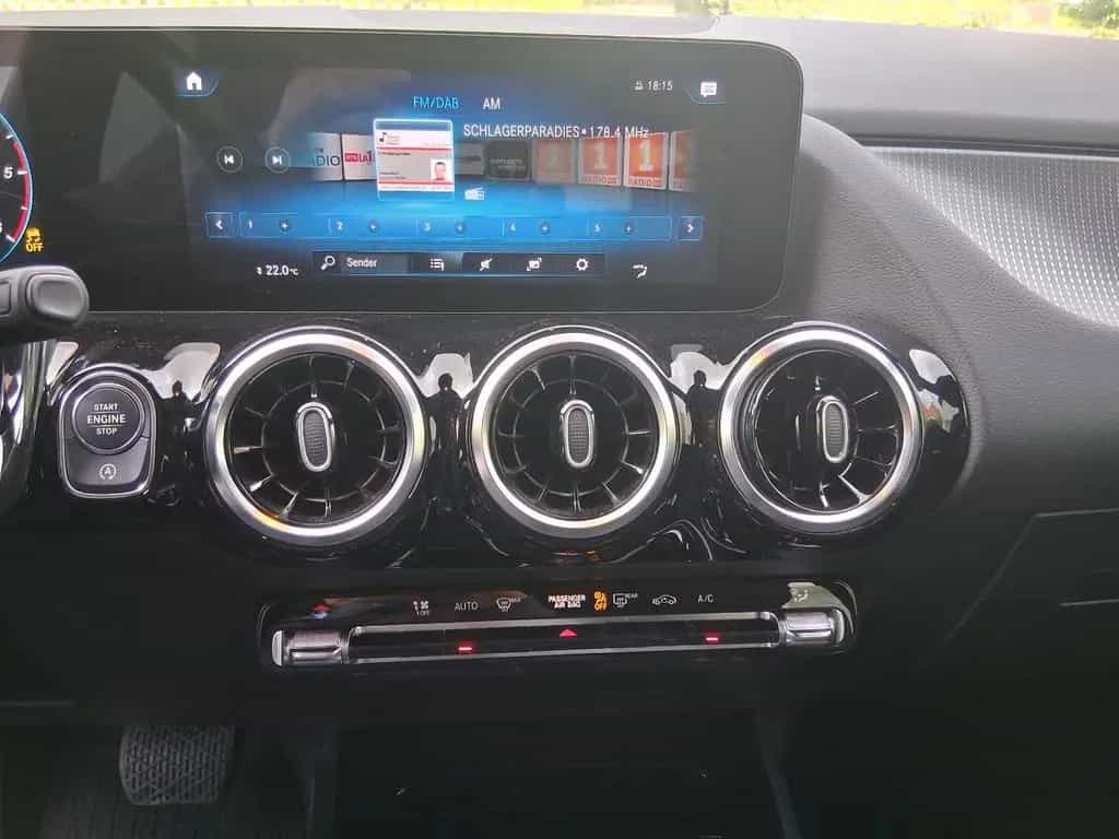 Mercedes-Benz B 200 d URBAN PROGRESSIVE-PAKET DISTRONIC PLUS 10/2020-photo-20