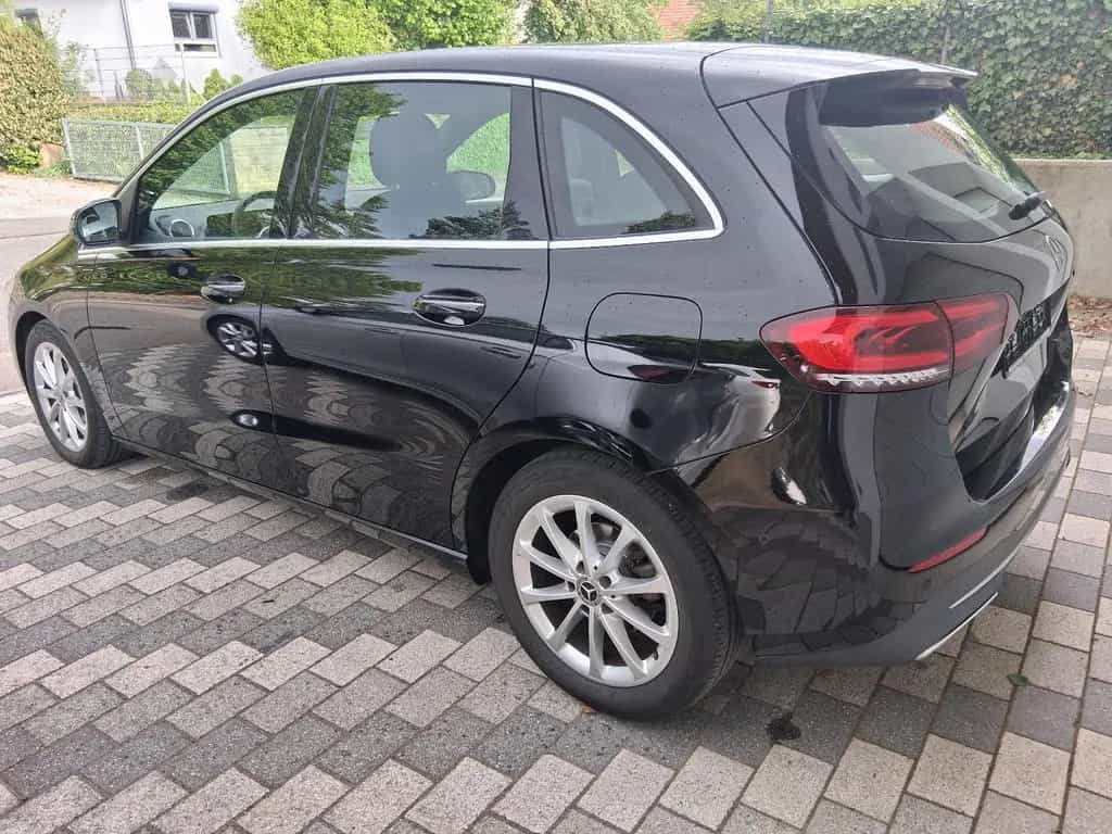 Mercedes-Benz B 200 d URBAN PROGRESSIVE-PAKET DISTRONIC PLUS 10/2020-photo-32