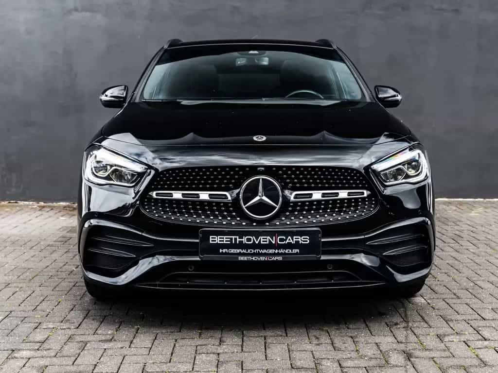 Mercedes-Benz GLA 220 d 4Matic neues Mod. Leder Navi AMG LINE 08/2020-photo-2