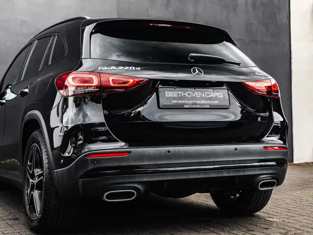 Mercedes-Benz GLA 220 d 4Matic neues Mod. Leder Navi AMG LINE 08/2020-photo-6