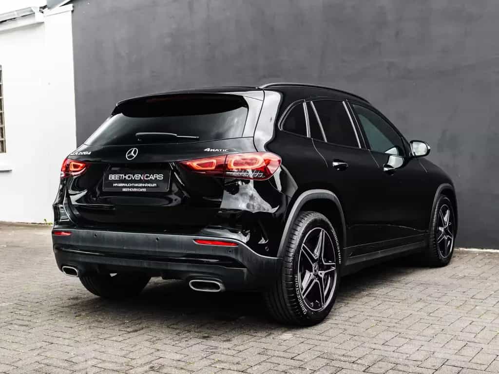 Mercedes-Benz GLA 220 d 4Matic neues Mod. Leder Navi AMG LINE 08/2020-photo-8