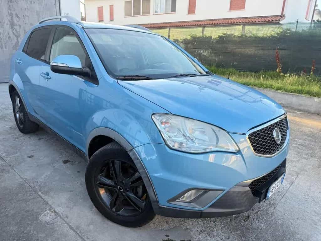 Ssangyong Korando 2.0 DIESEL 175 CV AWD 4x4 2011 10/2011-photo-2
