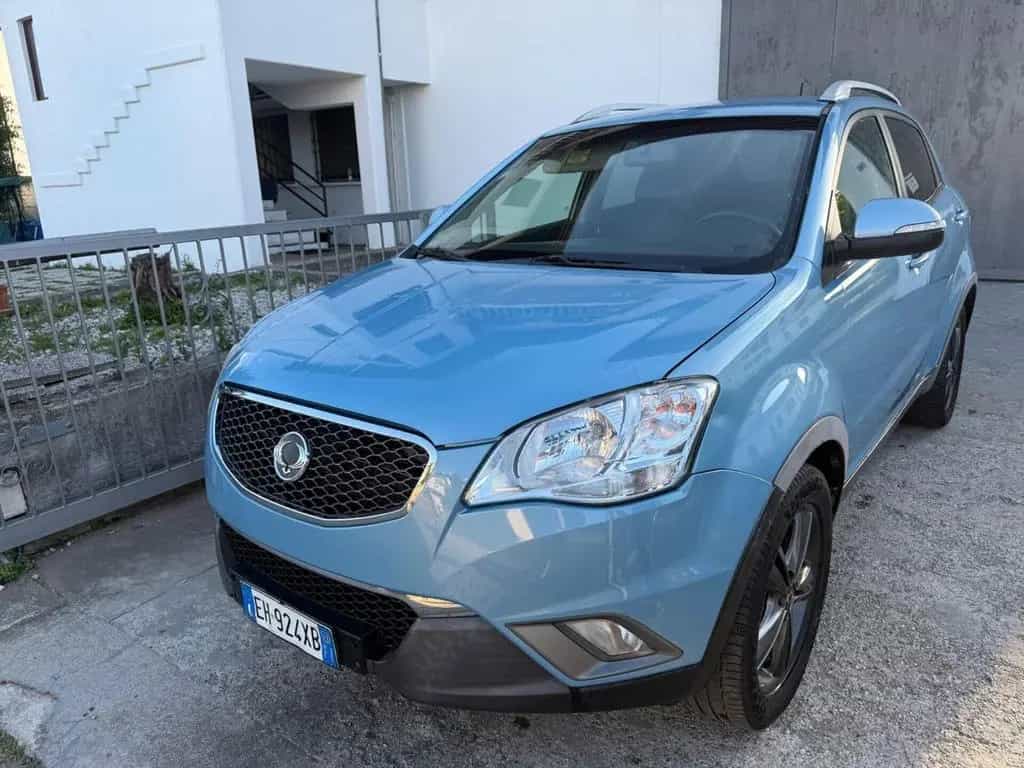Ssangyong Korando 2.0 DIESEL 175 CV AWD 4x4 2011 10/2011-photo-4