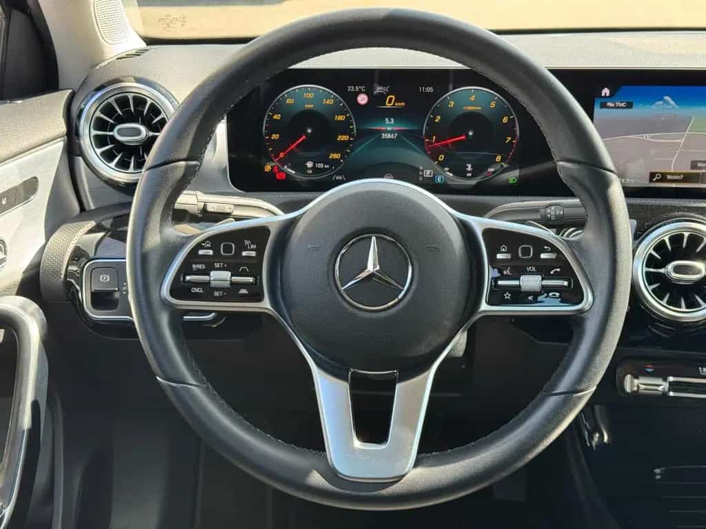 Mercedes-Benz A 250 Garantie *nur 35000 Km*Keyless *Memory*Amg 12/2019-photo-22