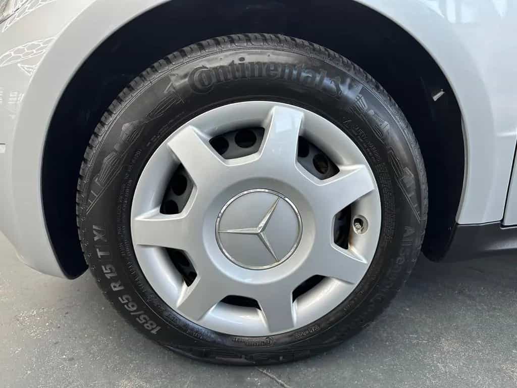 Mercedes-Benz A 180 5-türig **72tkm** Automatik AHK SHZ 10/2010-photo-18