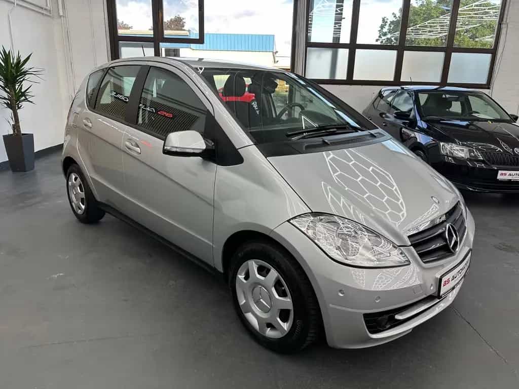 Mercedes-Benz A 180 5-türig **72tkm** Automatik AHK SHZ 10/2010-photo-2
