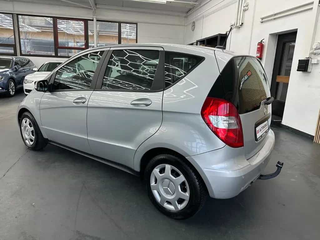 Mercedes-Benz A 180 5-türig **72tkm** Automatik AHK SHZ 10/2010-photo-5