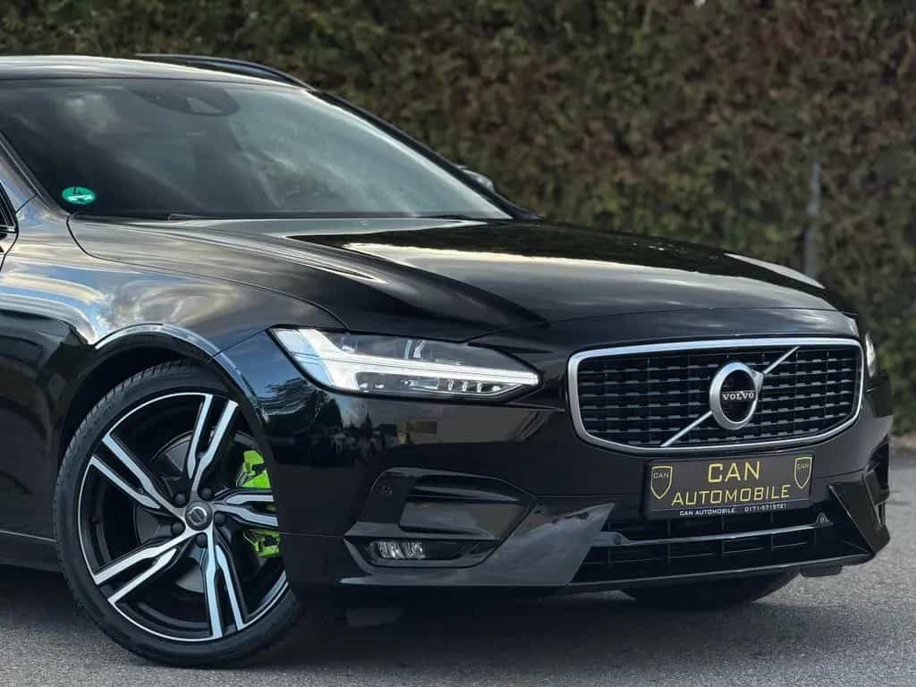 Volvo V90 Kombi R-Design 2.0 *VIRTUAL*KAMERA*PANO* 05/2020-photo-2