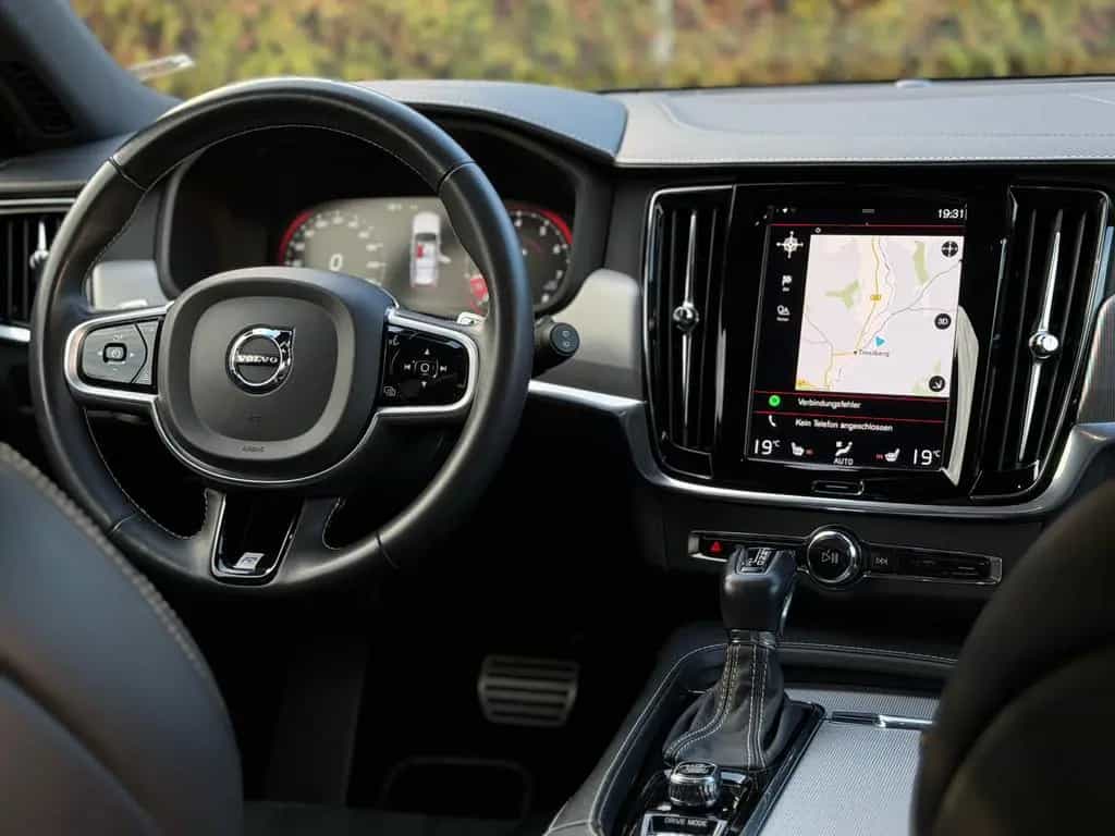 Volvo V90 Kombi R-Design 2.0 *VIRTUAL*KAMERA*PANO* 05/2020-photo-31
