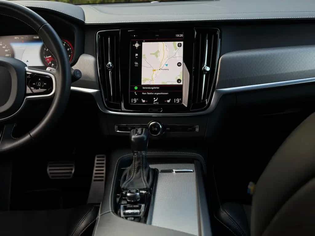 Volvo V90 Kombi R-Design 2.0 *VIRTUAL*KAMERA*PANO* 05/2020-photo-41