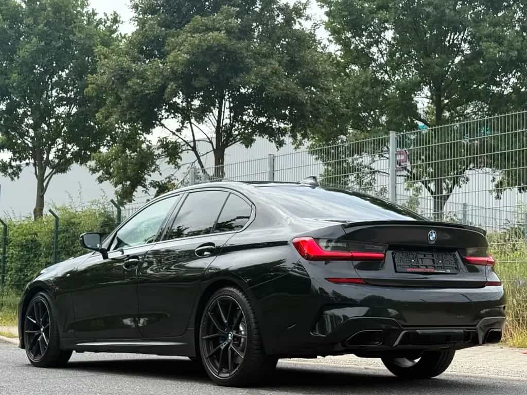 BMW 330 d xDrive M-Sportpaket*LASER*HUD*INNOV*AMBIENT 12/2019-photo-13