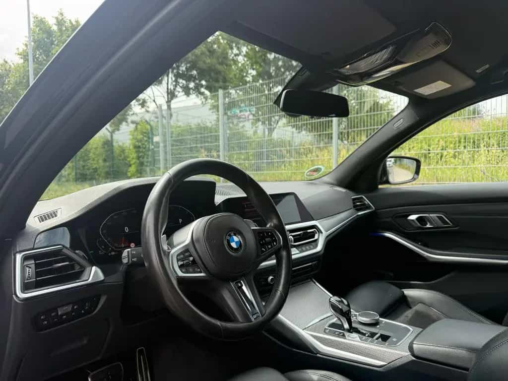 BMW 330 d xDrive M-Sportpaket*LASER*HUD*INNOV*AMBIENT 12/2019-photo-20
