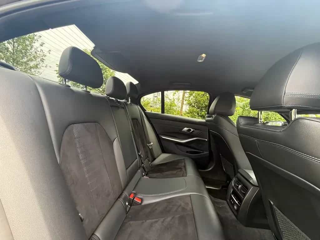 BMW 330 d xDrive M-Sportpaket*LASER*HUD*INNOV*AMBIENT 12/2019-photo-26