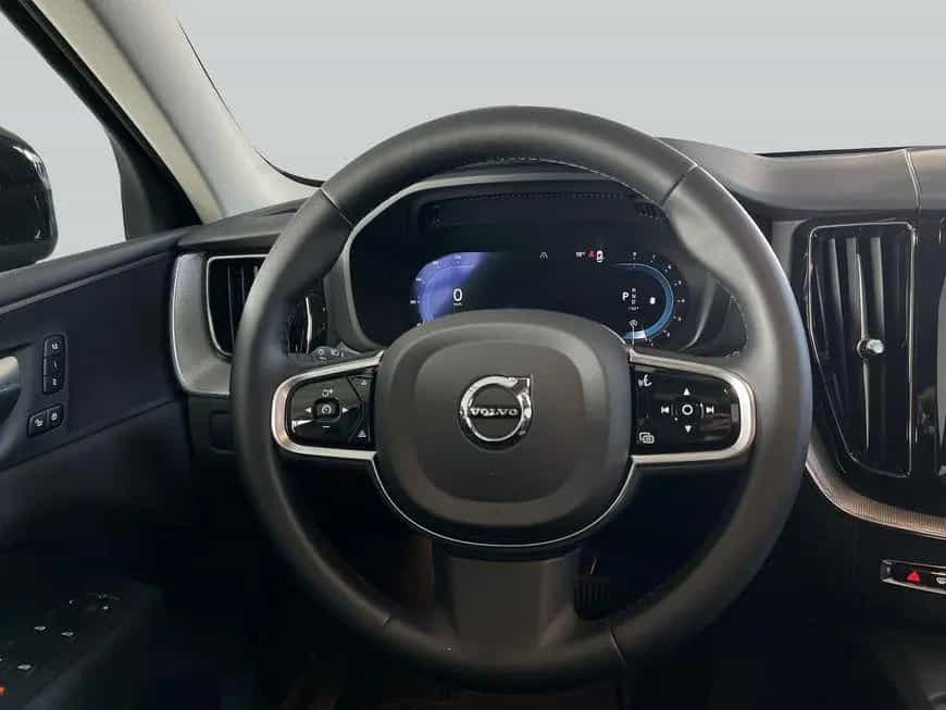 Volvo XC60 B4 Plus-Dark Glasd PilotAssist BLIS Leder 1 10/2022-photo-15