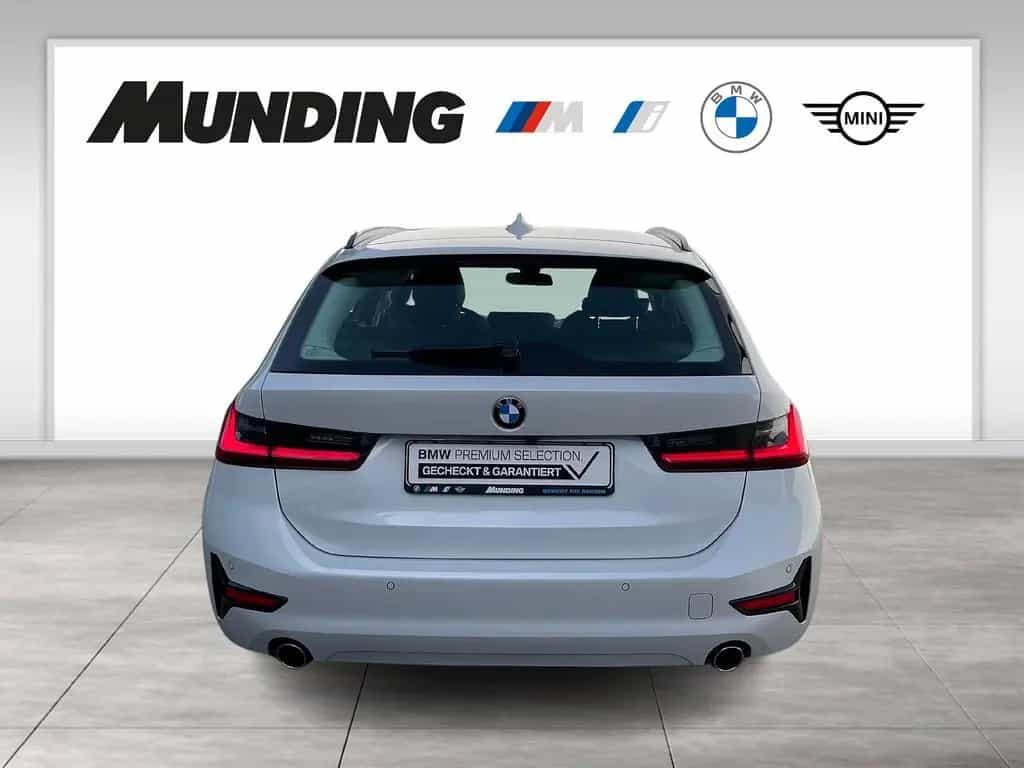 BMW 318 d A Touring Advantage DAB|WLAN|ACC+Stop&Go 04/2022-photo-3