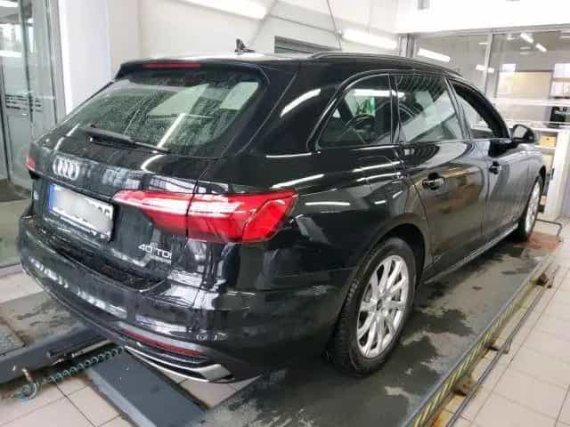 Audi A4 Avant 40 TDI quattro S tronic advanced ACC/AH 06/2022-photo-3