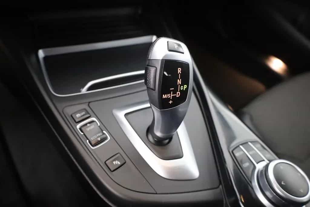 BMW 118 i Urban Line LED ACC Kamera Keyless-Go 12/2018-photo-12