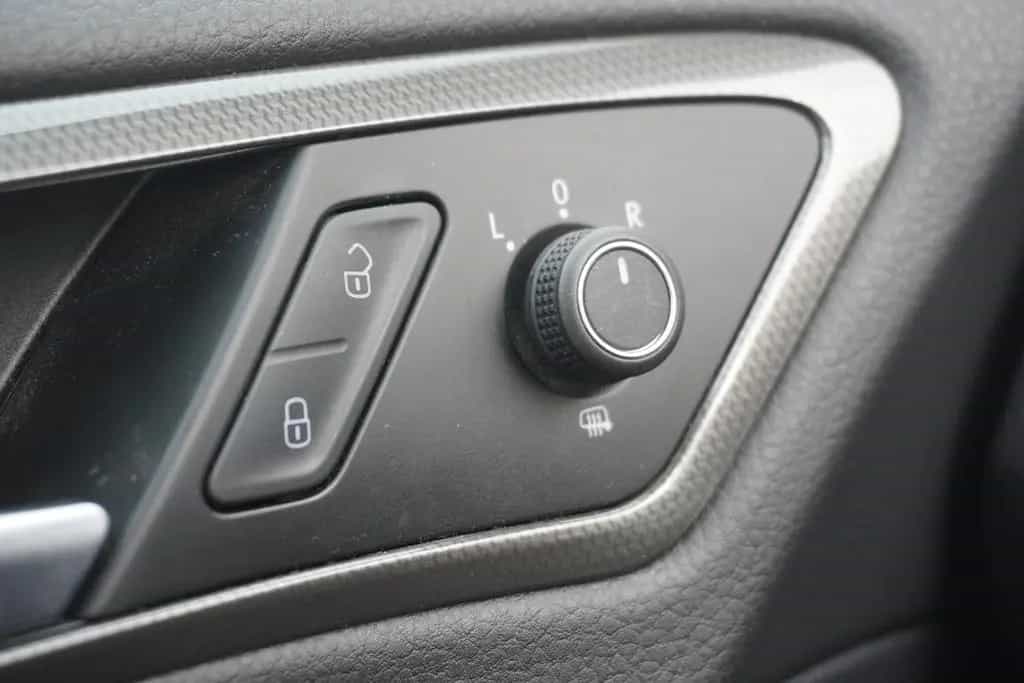 Volkswagen Golf VII Variant 1.0 Join LED Navi ACC Kamera 10/2018-photo-36