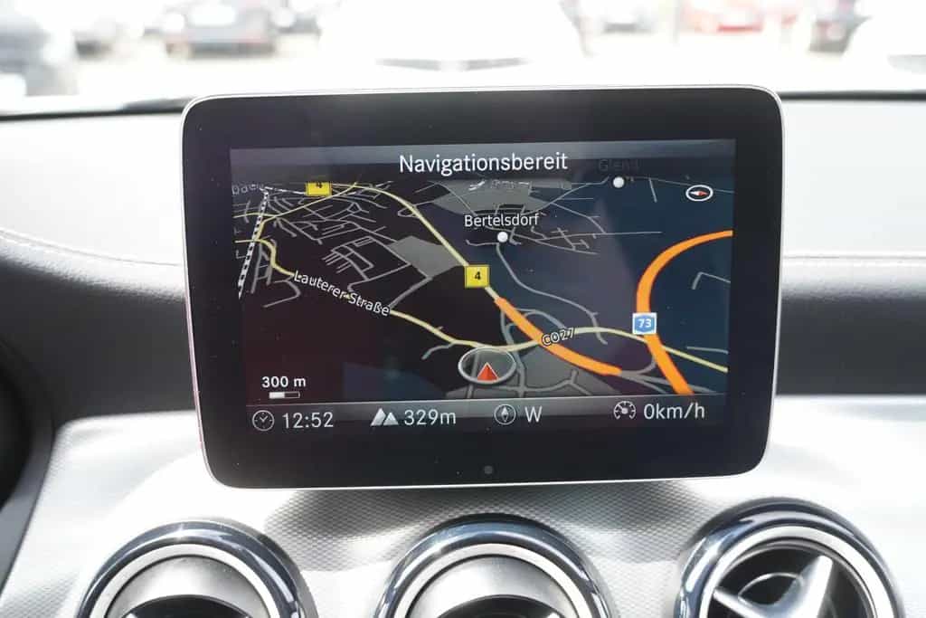 Mercedes-Benz A 200 A200 7G-DCT AMG Line LED Navi Sitzheizung Klima 02/2018-photo-11