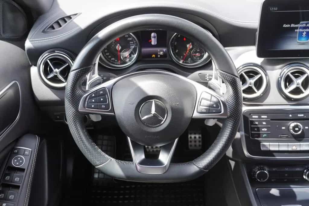 Mercedes-Benz A 200 A200 7G-DCT AMG Line LED Navi Sitzheizung Klima 02/2018-photo-20