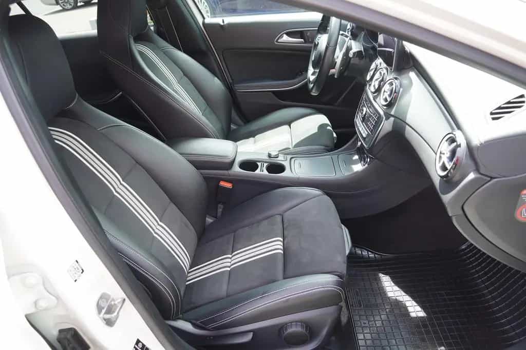 Mercedes-Benz A 200 A200 7G-DCT AMG Line LED Navi Sitzheizung Klima 02/2018-photo-30