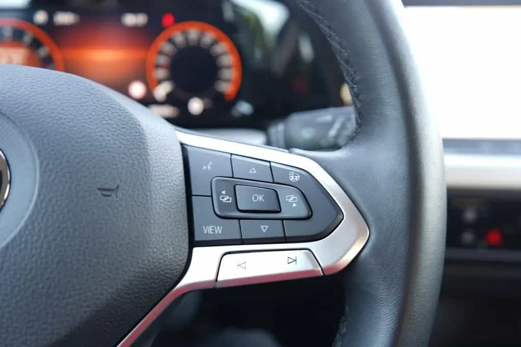 Volkswagen Golf VIII 1.5 16V TSI Life LED App-Connect ACC 10/2022-photo-20