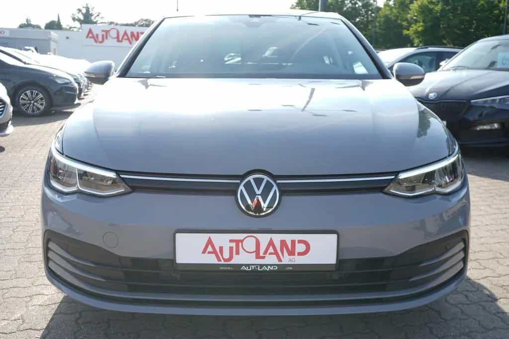 Volkswagen Golf VIII 1.5 16V TSI Life LED App-Connect ACC 10/2022-photo-7