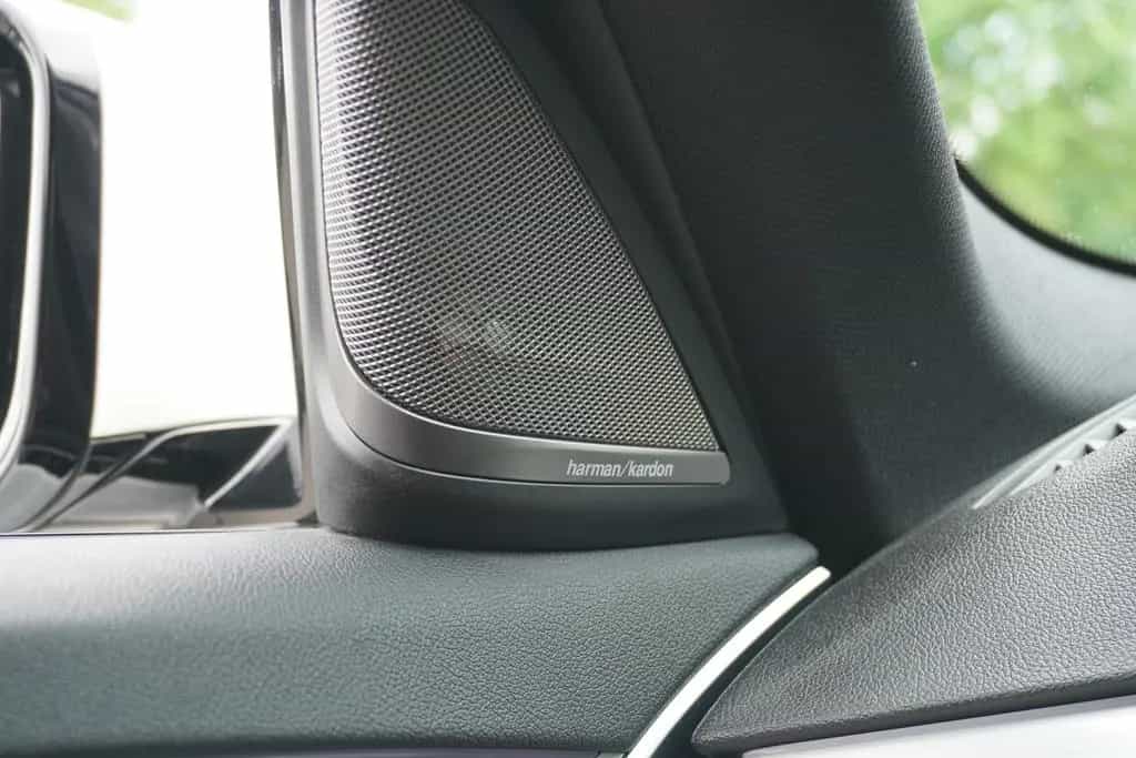 BMW 520 d xDrive M Sport AHK Standheizung Kamera 05/2019-photo-23