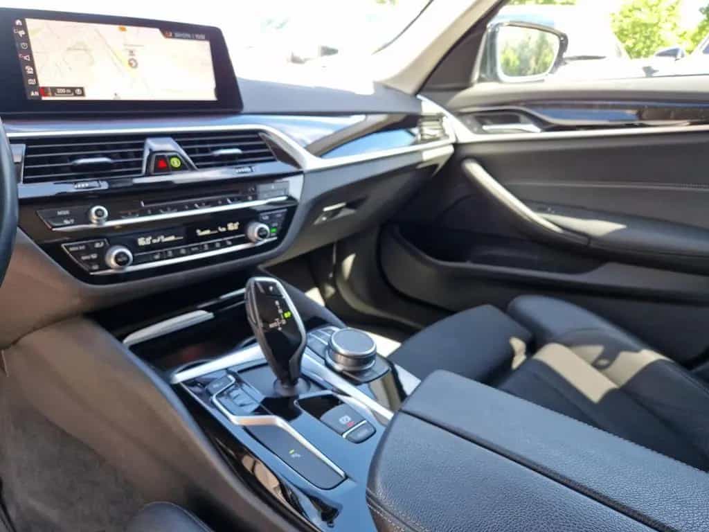 BMW 520 d Touring Aut. Sport Line AHK+HUD+Business+ 07/2019-photo-18