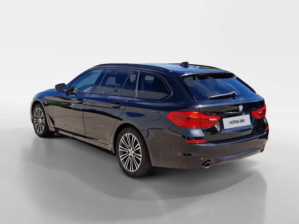 BMW 520 d Touring Aut. Sport Line AHK+HUD+Business+ 07/2019-photo-4