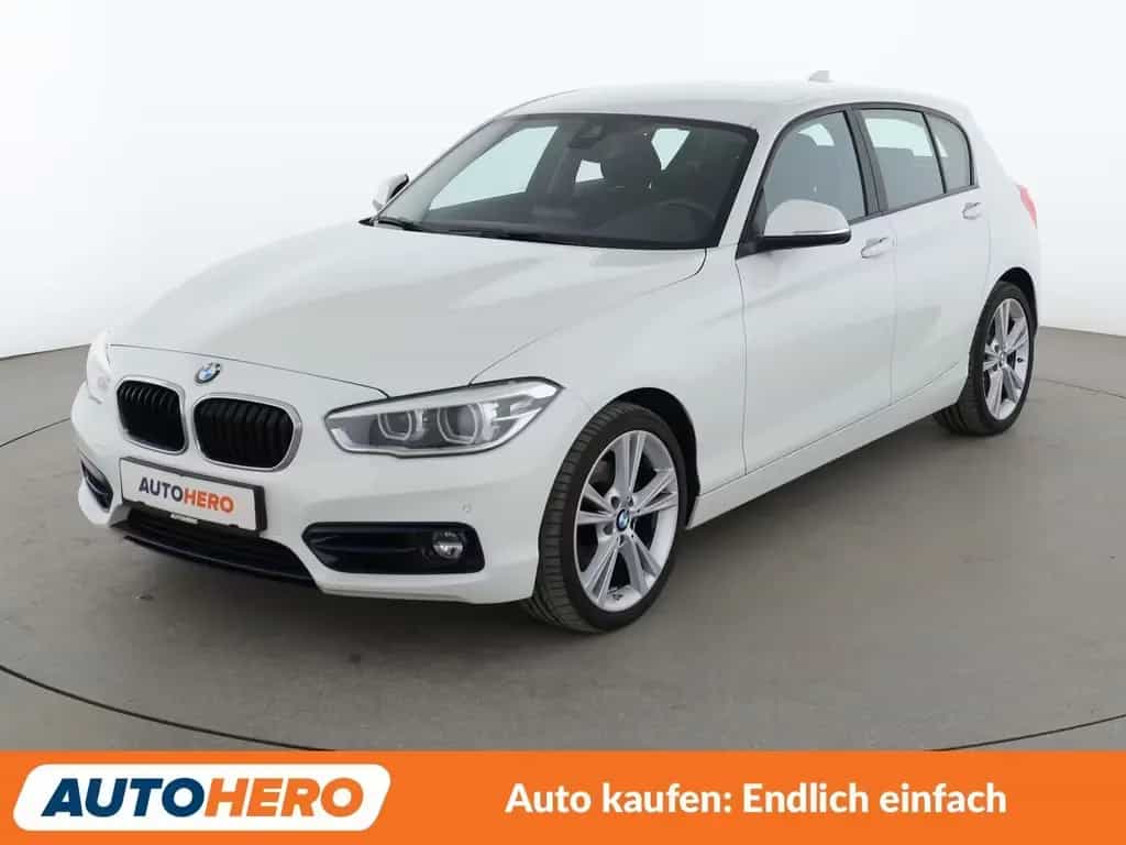 BMW 120 i Sport Line Aut.*NAVI*PDC*TEMPO*SHZ*ALU* 03/2019-photo-0