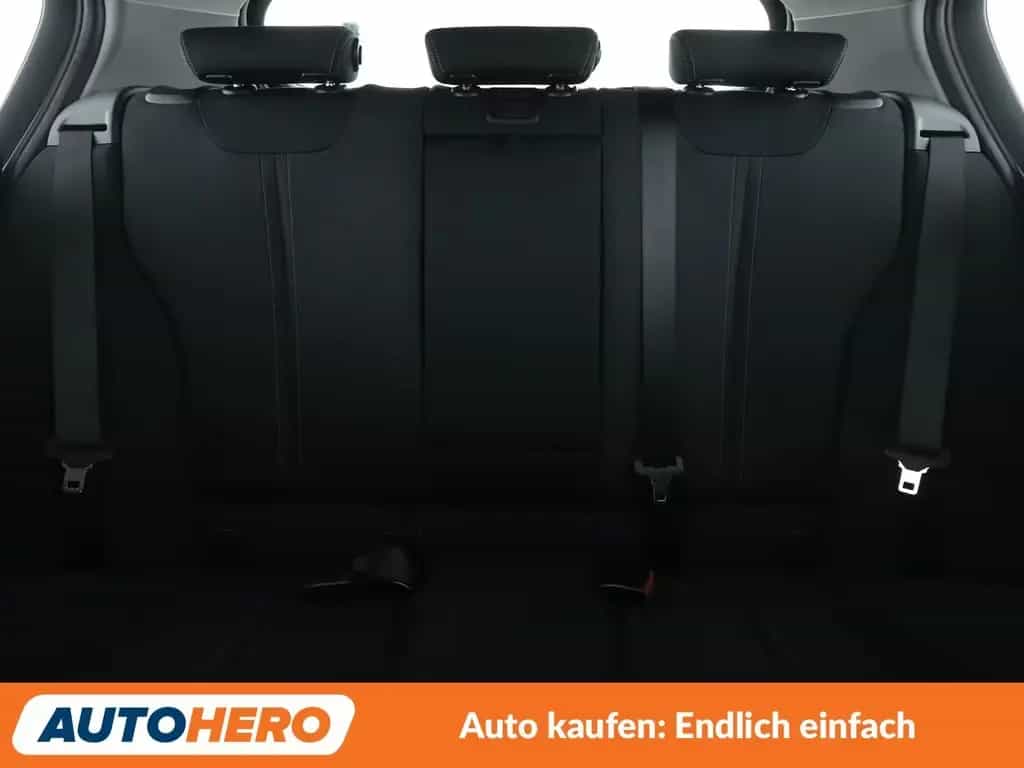 BMW 120 i Sport Line Aut.*NAVI*PDC*TEMPO*SHZ*ALU* 03/2019-photo-19