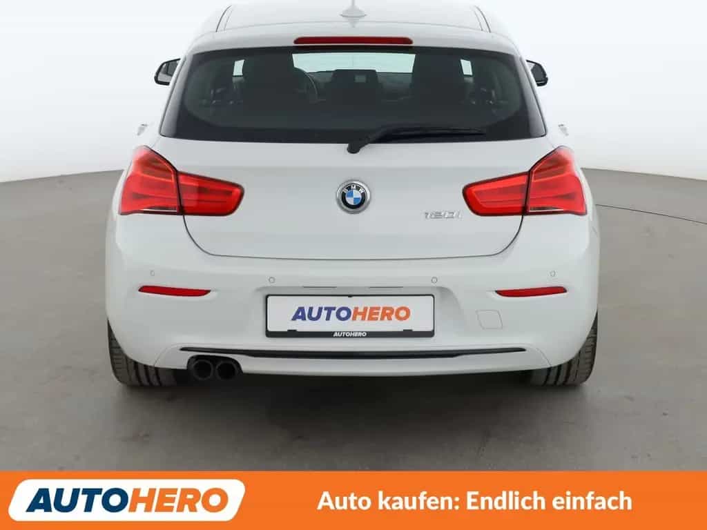 BMW 120 i Sport Line Aut.*NAVI*PDC*TEMPO*SHZ*ALU* 03/2019-photo-4
