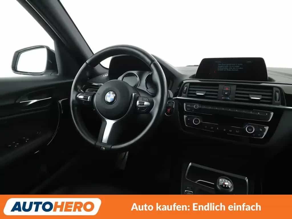BMW 118 1er 118i Edition M Sport Shadow*NAVI*TEMPO*PDC* 08/2018-photo-12